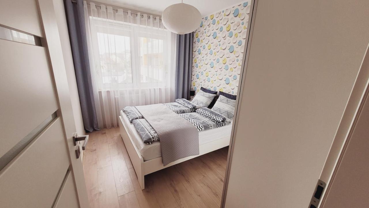 Apartament Miodowy Dom 코워브제크 외부 사진