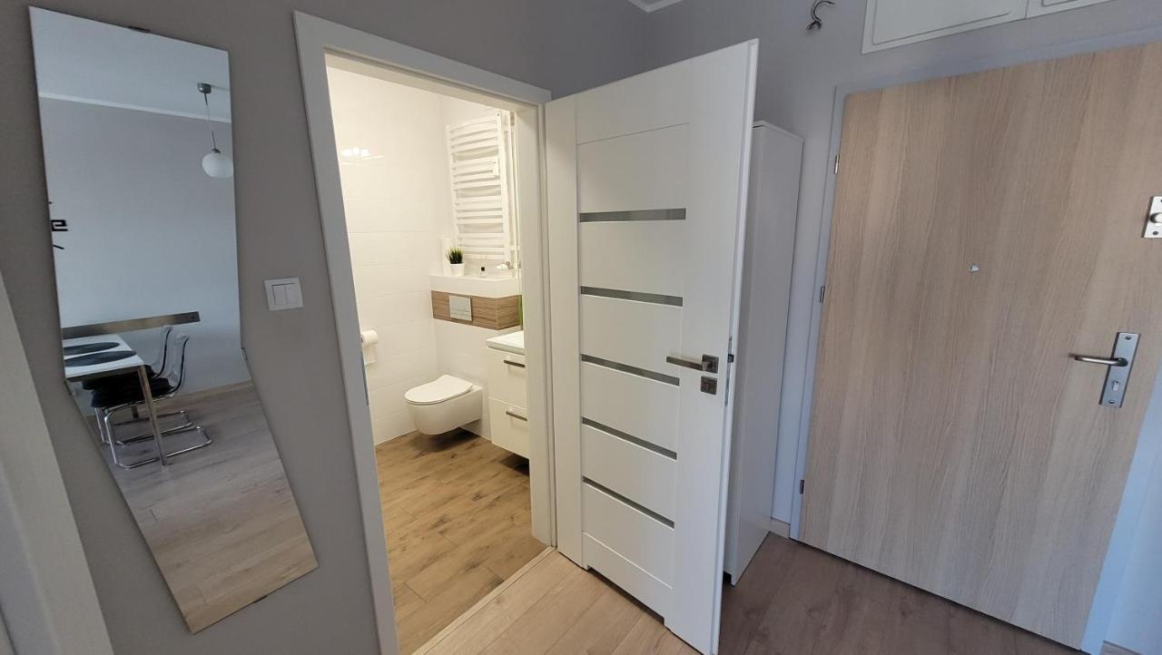 Apartament Miodowy Dom 코워브제크 외부 사진