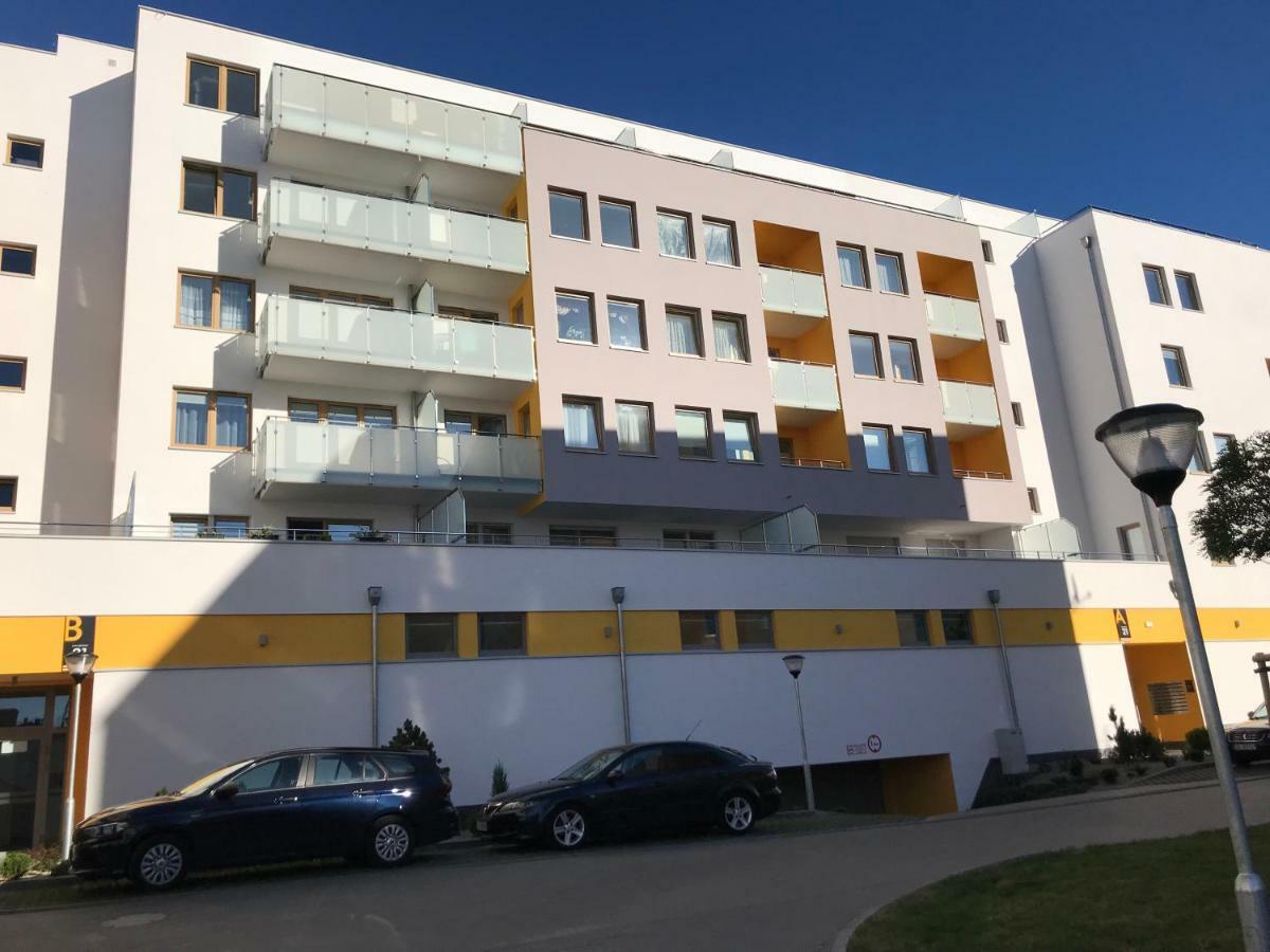 Apartament Miodowy Dom 코워브제크 외부 사진