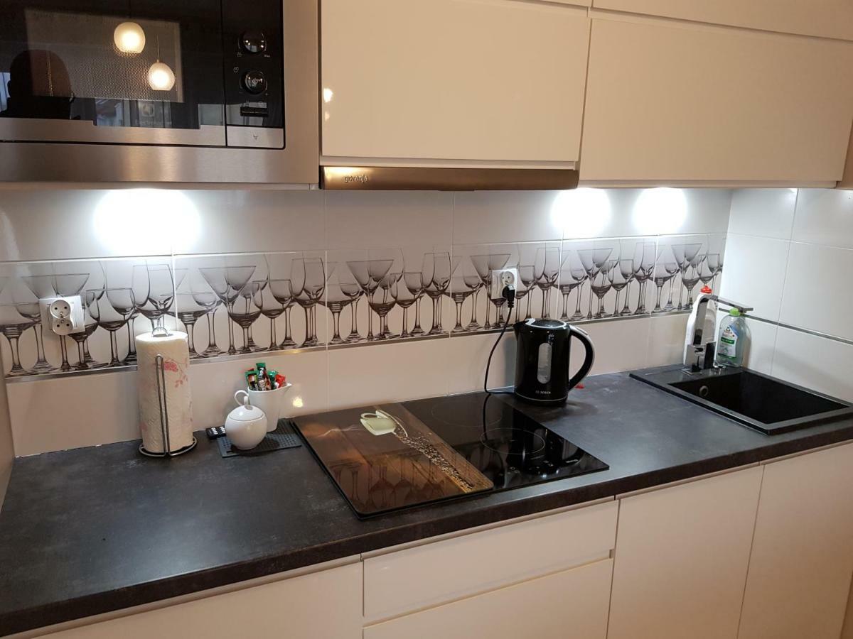 Apartament Miodowy Dom 코워브제크 외부 사진